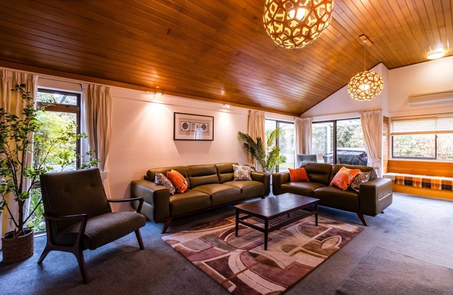 Seventeen On Cheltenham