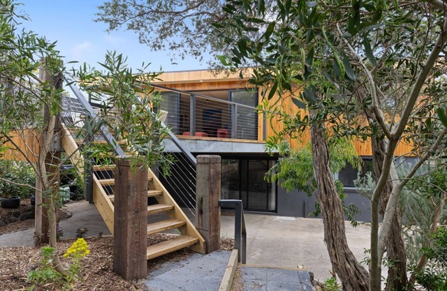 SHANGRI-LA - DESFILE SURF - WIFI GRATUITO