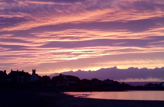 Shearwater - casa de pueblo distintiva y confortable