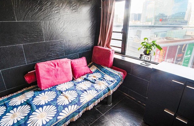 Shenzhen Style Apartment