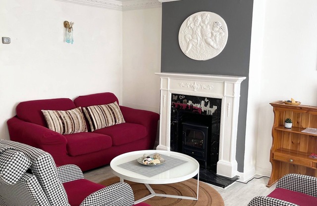 Shepherds House- Spacious 3/4 Bedroom