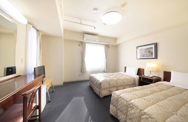 Shinjuku Urban Hotel