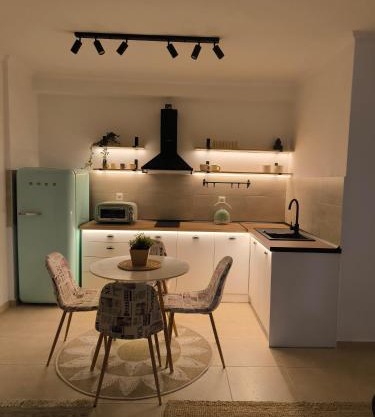 Simple Home