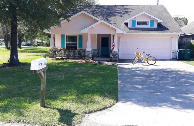 Situado cerca de la NASA y el paseo marítimo de Kemah, puede disfrutar de su propia PLAYA PRIVADA