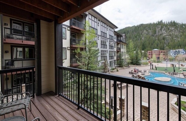 Ski Condo with Mountain and Resort View - Fraser Crossing/Founders Pointe Select-Rated 4457