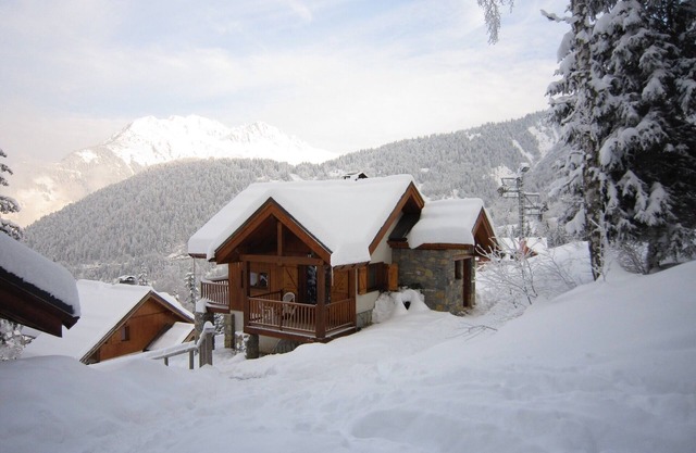 Ski in Ski out chalet individual con fabulosas vistas y WIFI