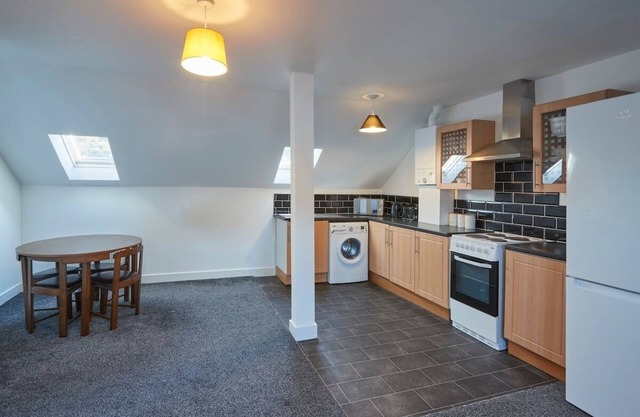 Skinningrove | Sea Breeze | Apt 12