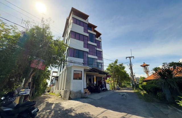 Sky Apartments And Suites
