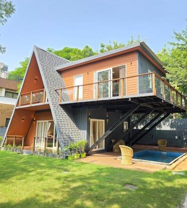 Sky Bloom DLF 2BHK Luxury Villa Chattarpur