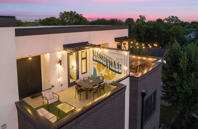 Skyline Soundhouse | Rooftop Deck & Game Room near East Nashville & Broadway