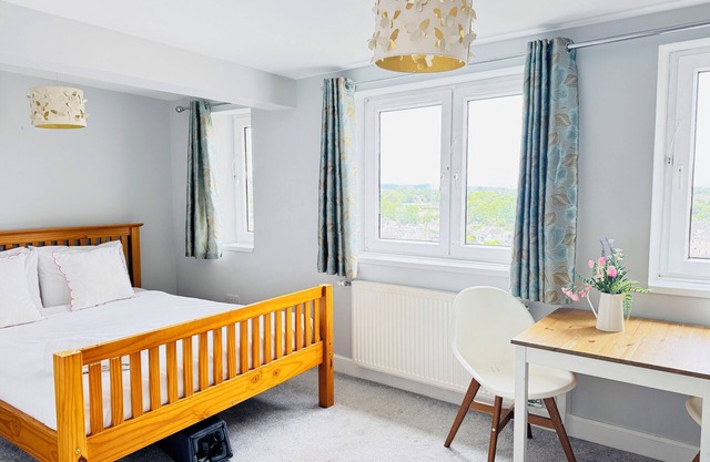 Skyline View Apartment