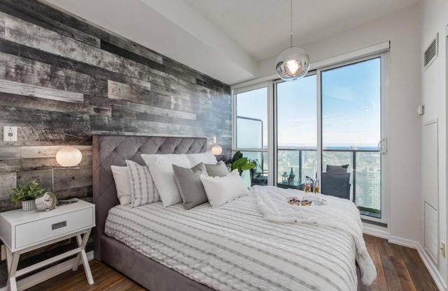 Skyline Waterfront 2BR plus 2BA wParking near MTCC