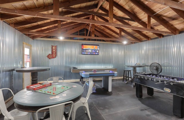 Slammin' Gameroom, Hot Tub & Firepit 15 Mins To Hershey