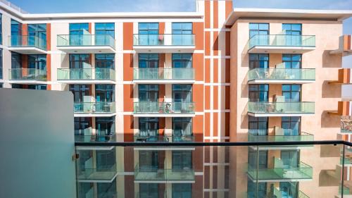 Sleek Studio in Celestia Tower A Dubai South Dubai by Tanami Holiday Homes