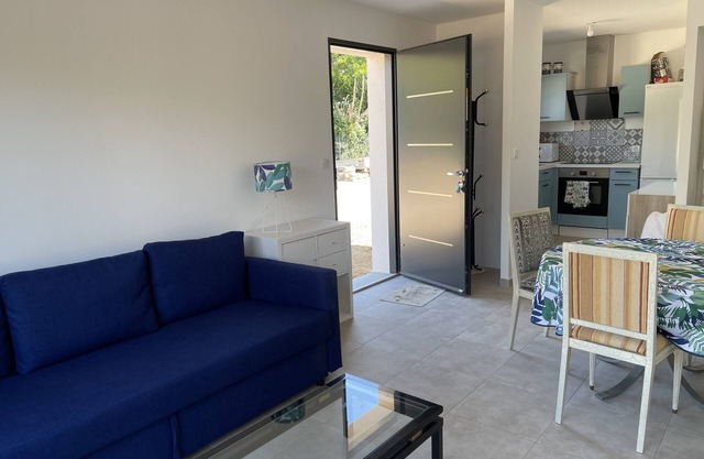 Small house - independent annex to a villa