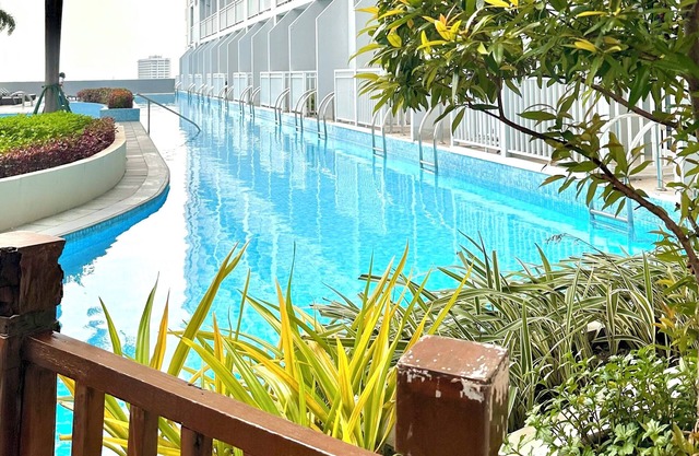 SMDC Breeze Residences Pasay
