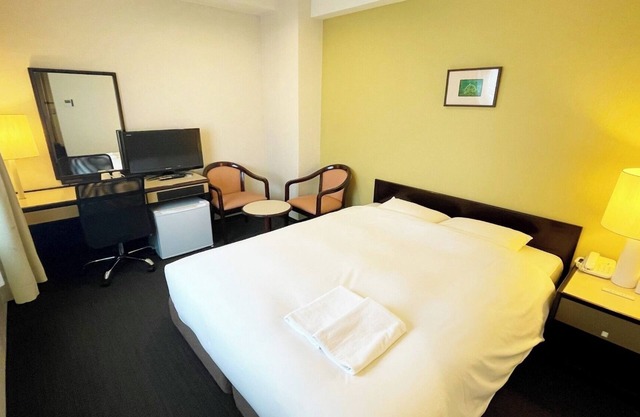 Smoking Double Room Room only Smile Value Stay / Yonago Tottori