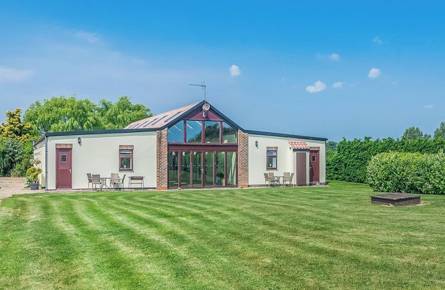 Snowdrop Cottage - W43121