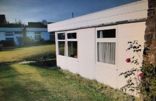 Snug Chalet, Ideal for Families in Sunny Pembrokeshire close to Newgale Beach