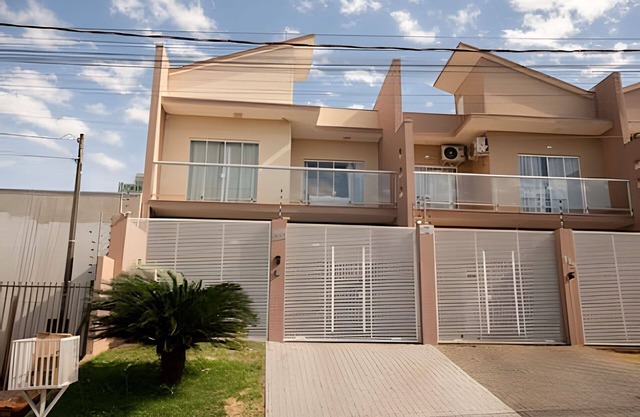 Sobrado 1 Suite 2 quartos AC 1km Shop JL