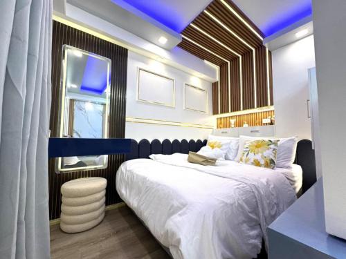 Solaria Mi Casa High Rise, Stylish & Cozy Family Suite