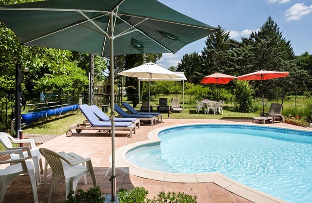 Sous Les Etoiles: active family holiday to remember near Montcuq, France