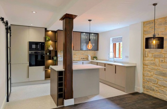 South Coast Holiday Home-River View-2 Bed-Parking