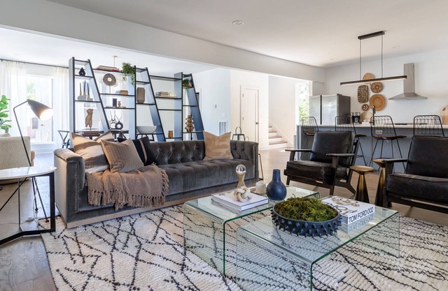 SOUTHERN ELEGANCE - PRIVATE ROOFTOP DECK - EAST NASHVILLE