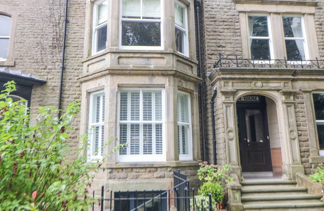 Spa House