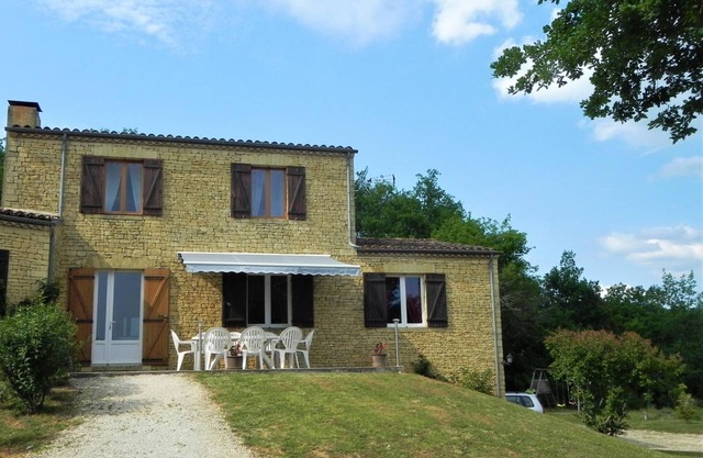 Casa rural con jardín, terraza y WiFi cerca de Sarlat