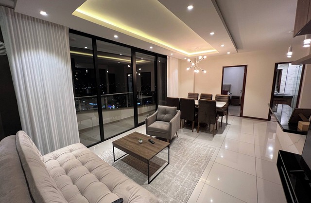 Amplio, Lujoso y la mejor vista!