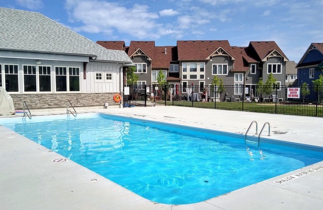 Spacious 3-bedroom cottage retreat minutes from Blue Mountain!