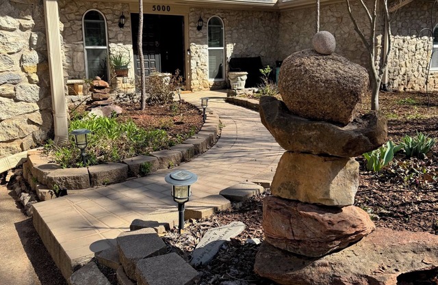 Spacious 4-bedroom, 2-1/2 bath, 2,700 sq ft, wooded one acre lot