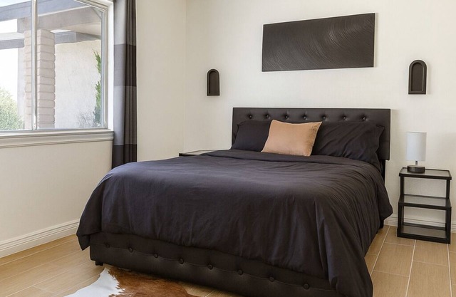 Spacious 4-Bedroom Retreat – Perfect for Groups & Families