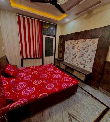 Spacious 4BHK house in the heart of the city