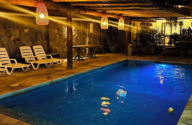 Spacious 5-bedroom house with swimming pool in Ica with bar, fitness room, AC...