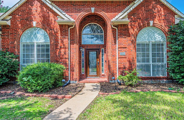 Spacious 5BR 4BTH House /w Game Room or 6th BR in Welcoming Frisco Close To All