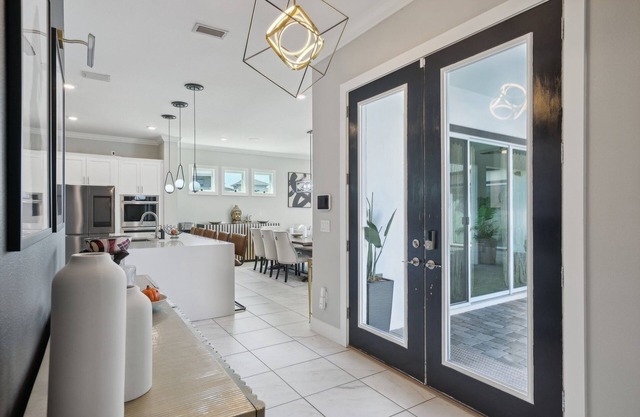 Spacious 7-bedroom Luxury Home with Pool, EV Charge