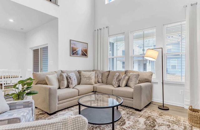 Spacious and cozy townhouse near Bethany Beach