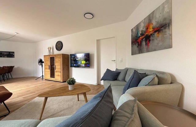 Spacious apartment on Pulheim's market square (up to 6 people)