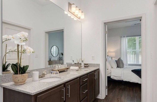 Spacious Family-Friendly Home in Serene Jacksonville Neighborhood