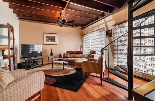 Spacious Family Getaway - Near Cleveland Clinic