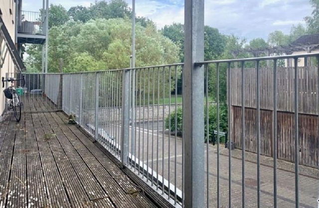 Spacious Flat in Central Street. Very close to the historical Glastonbury.