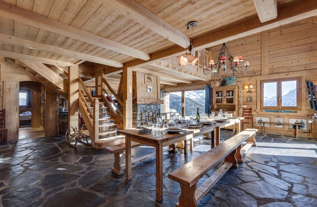 Chalet espacioso cerca de las pistas con terraza sur