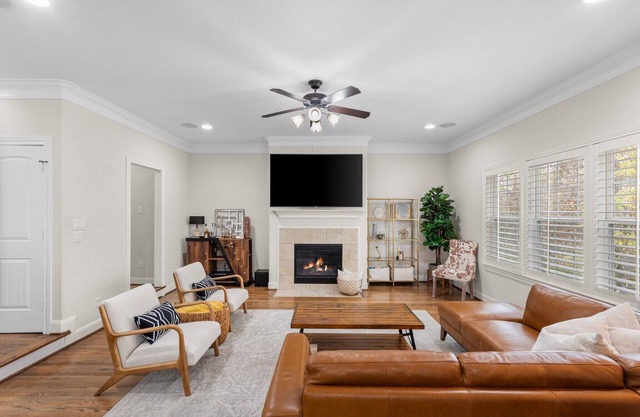 Spacious Heights 3BR home w/ putting green, balconies & walkable to hotspots