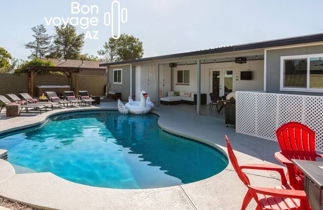 Old Town Scottsdale Gem Heated Pool Hot Tub