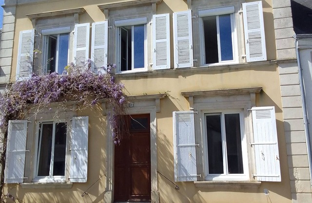 Gran casa con parque y WIFI, cerca de Le Mans