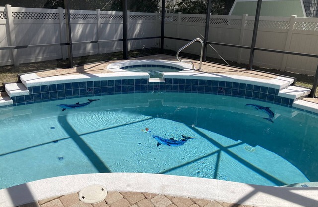 Spacious Home with Private Pool,Spa, Gas Grill and Patio