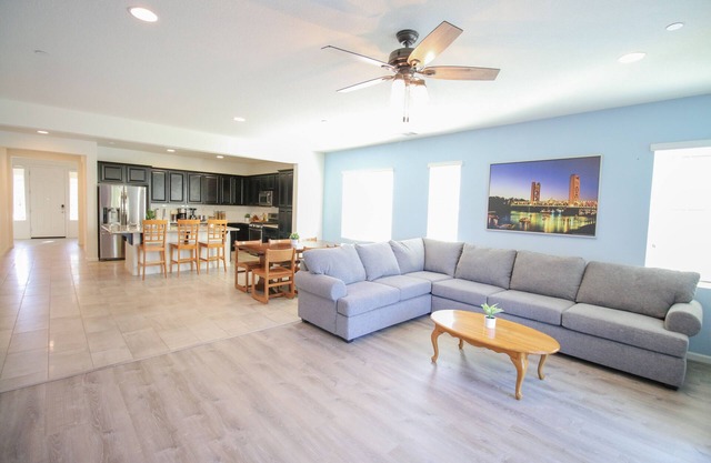 Spacious Modern 4-bedroom Home in New Development