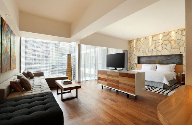 Amplia y moderna suite con artículos gratuitos de minibar (T Sand Suite14)
